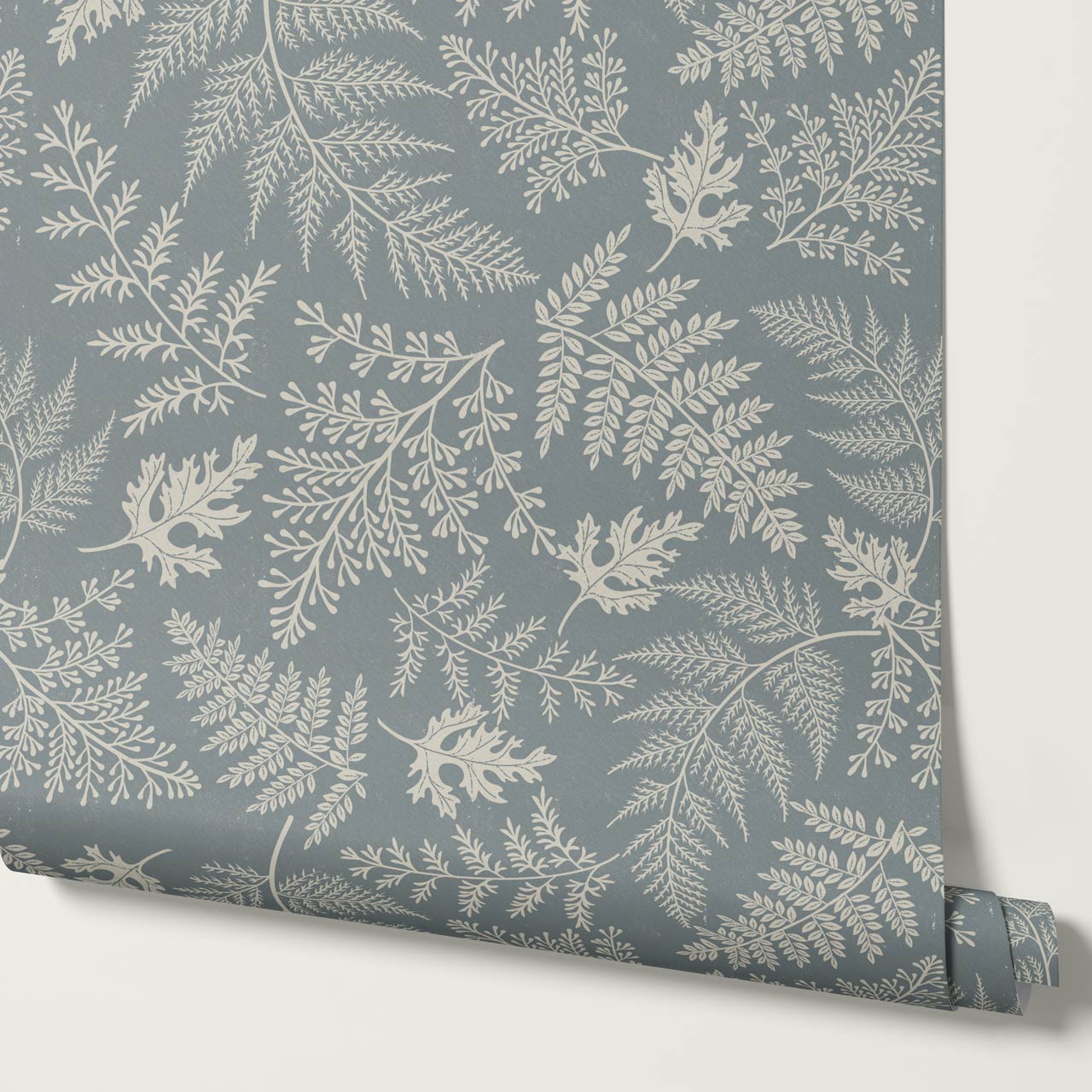 Sabela Woodland Ferns Sea Glass Ivory Wallpaper