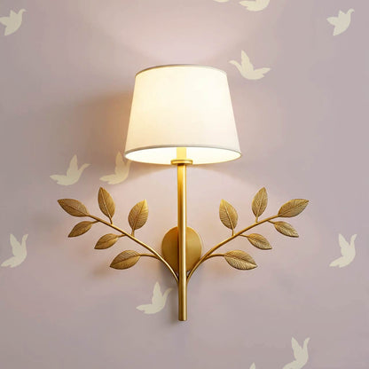 Sandra Quiet Flight Pearl Lilac Wallpaper
