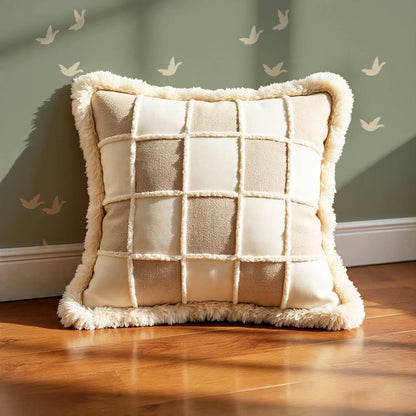 Sandra Quiet Flight Sage Beige Wallpaper