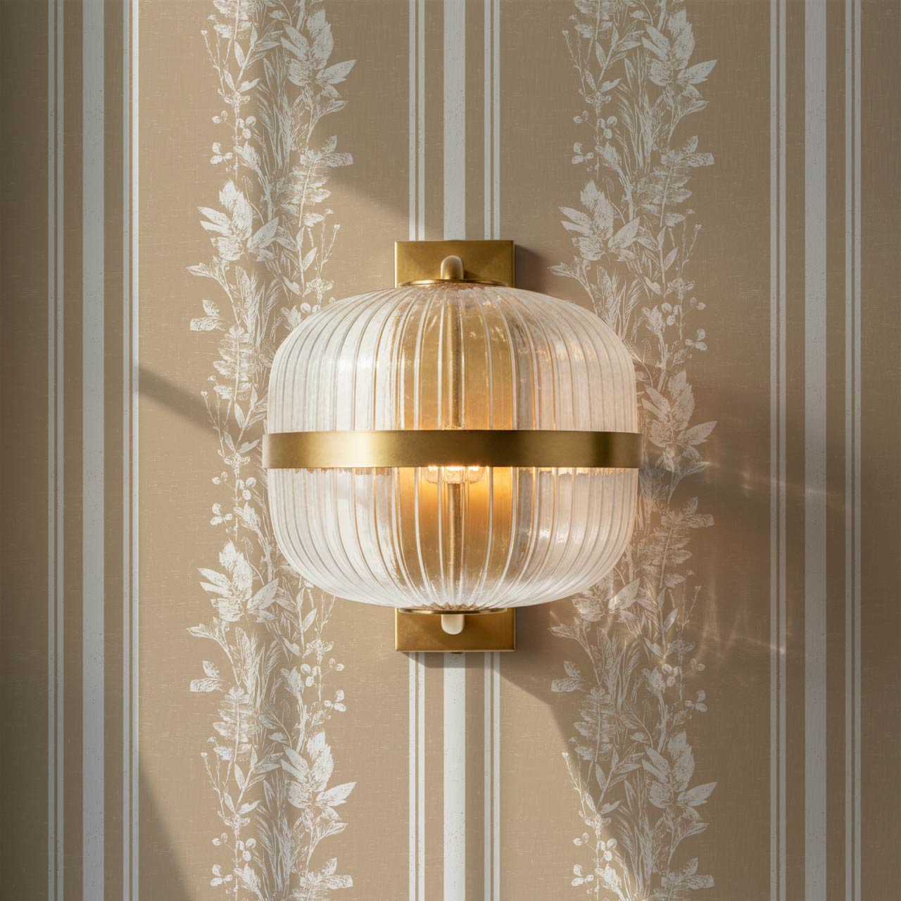 Sarai Wildflower Wide Stripes Beige Wallpaper