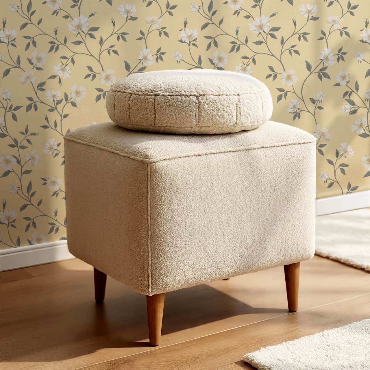 Tatjana Floral Chinoiserie Sunny Yellow Wallpaper