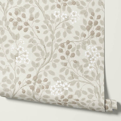 Vivian Blackberry Alpine White Wallpaper